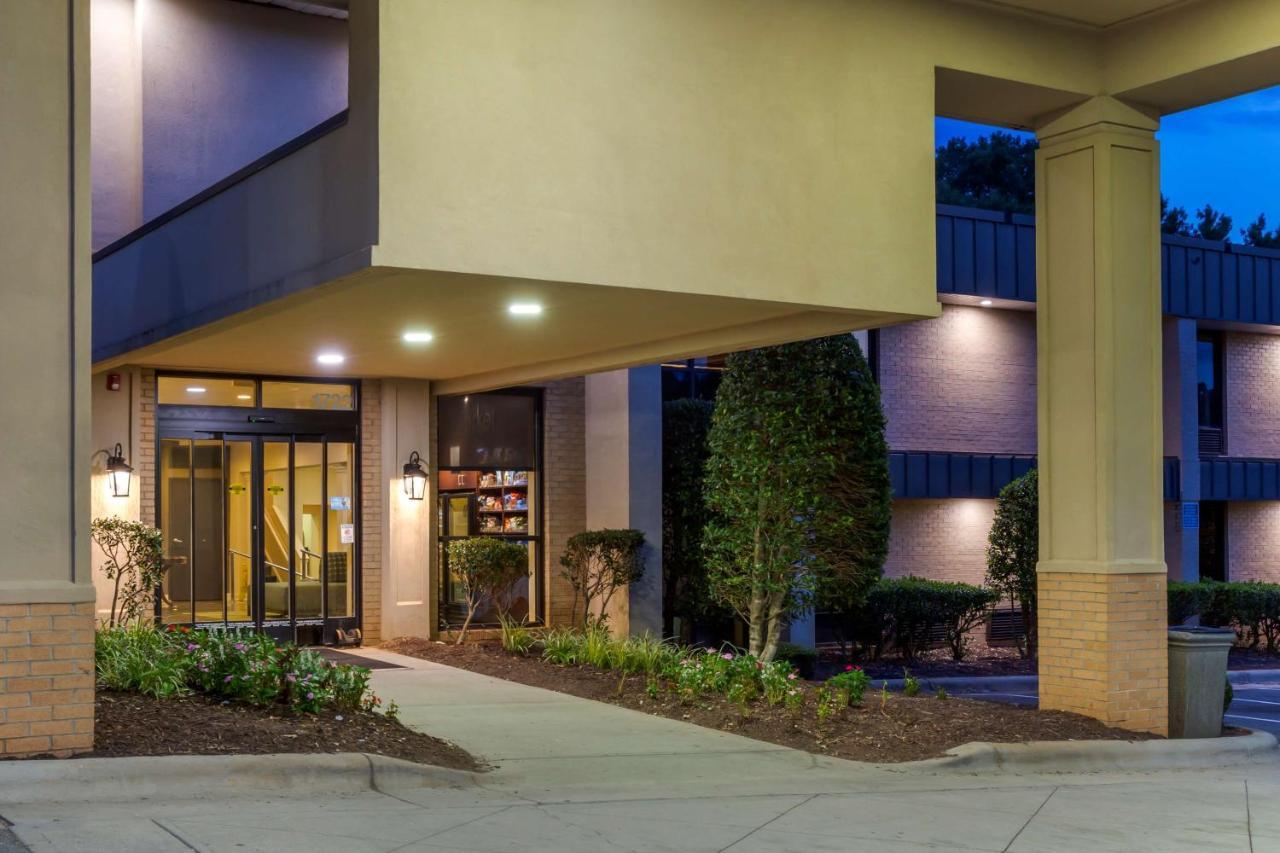 Best Western Plus Cary - Nc State Exterior photo