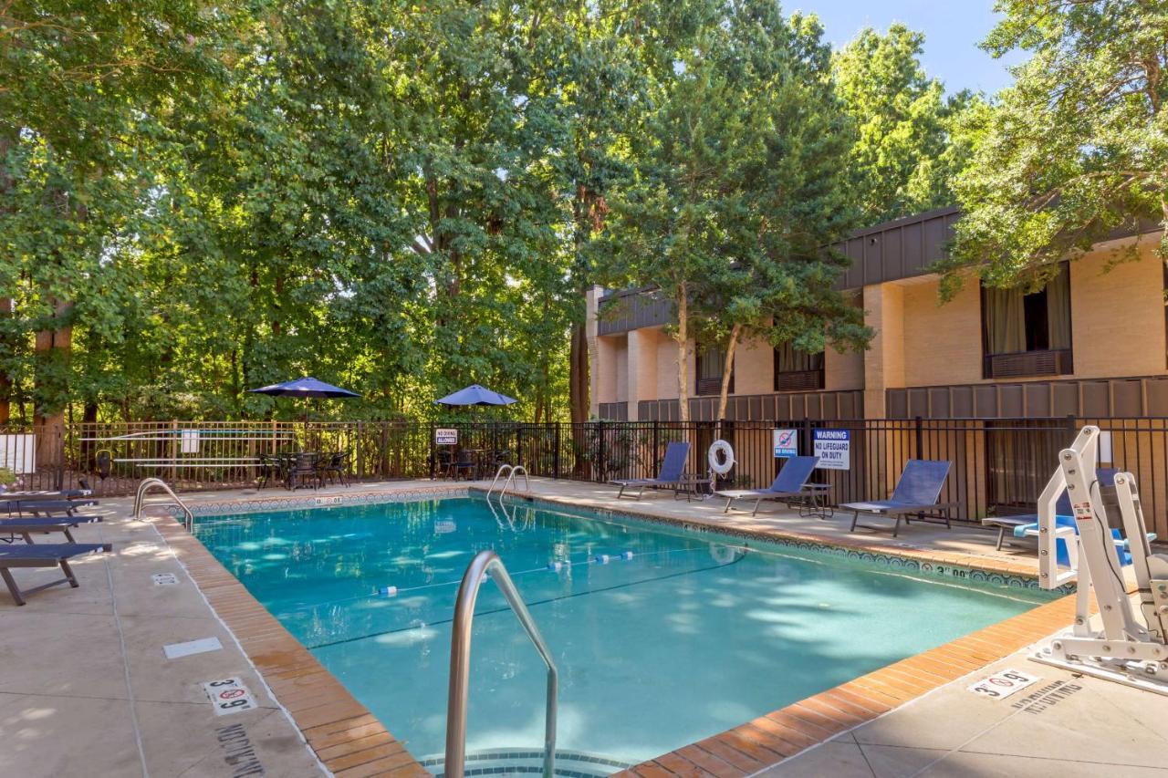 Best Western Plus Cary - Nc State Exterior photo